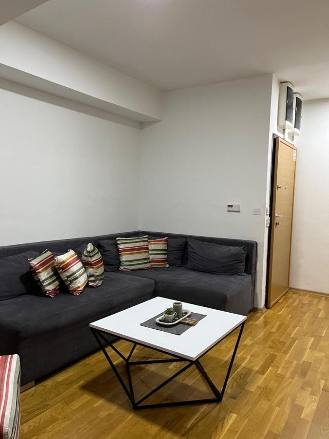 Apartamento Skopje Centar Margarita Luxury Aprtment Exterior foto