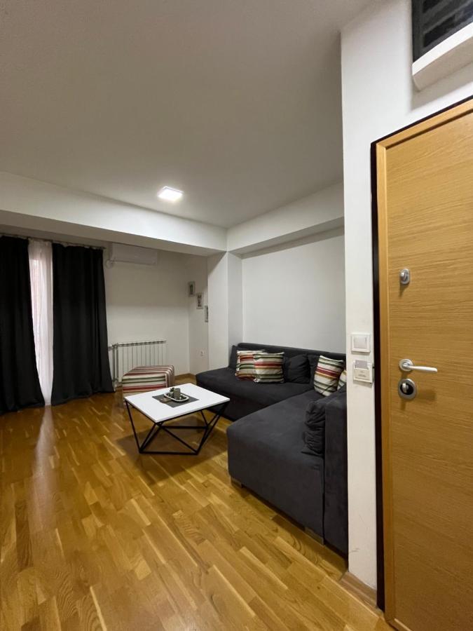 Apartamento Skopje Centar Margarita Luxury Aprtment Exterior foto